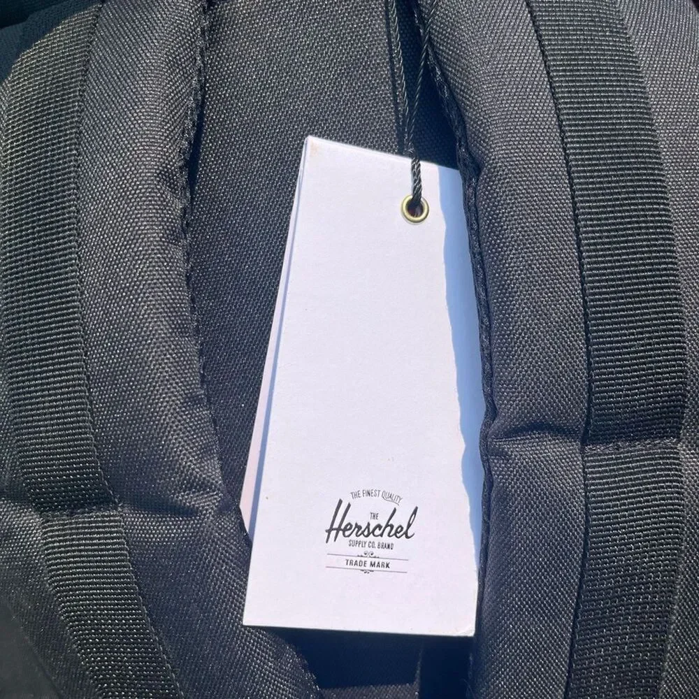 Hershel Supply Co. Retreat Backpack Black NWT Laptop Travel School Unisex Bag